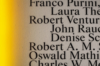 01-ESS-Dentro-la-Strada-Novissima-MAXXI-Exhibition-Post-modern-Neon-Typography